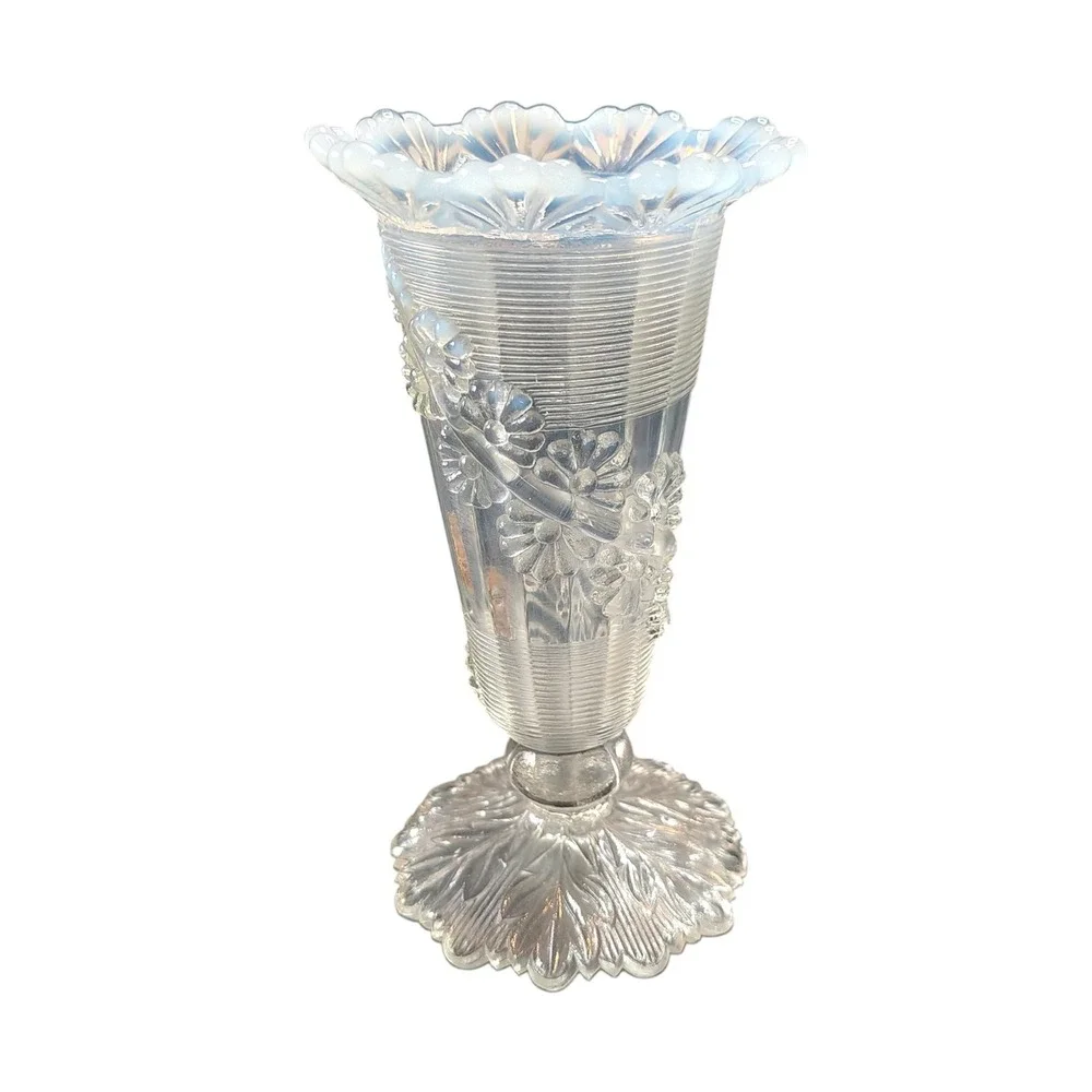 Northwood Opalescent Fluted Scrolls with Vine Bud Vase‎